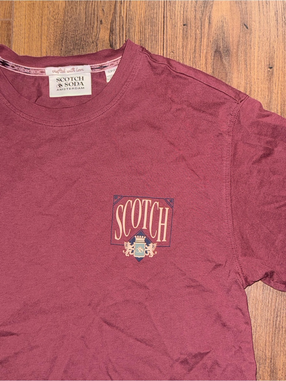 Scotch & Soda Amsterdam Graphic Logo T-Shirt Men’s Small Burgundy Short Sleeve - Picture 3 of 8